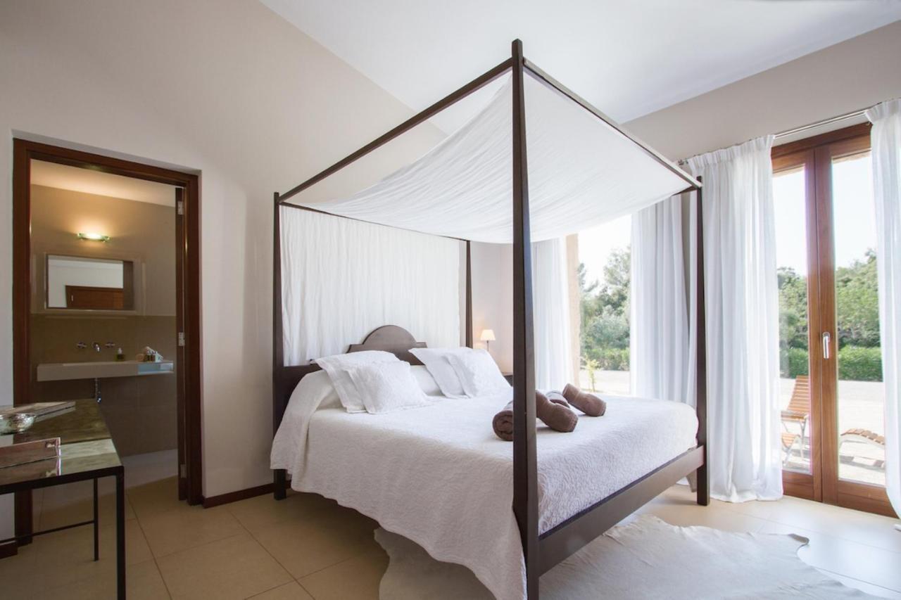 Villa Magnificent Mallorca Villa Casa Son 6 Bedrooms Childrens Play Area Private Pool Alcudia *